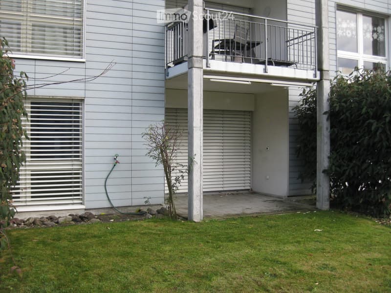 Vermiete 2.5 Zi. Wohnung (1)