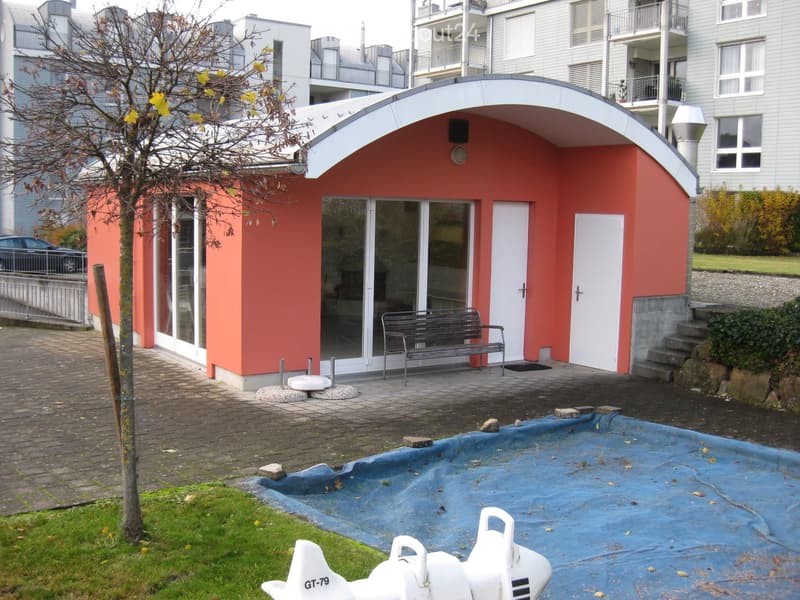 Vermiete 2.5 Zi. Wohnung (5)