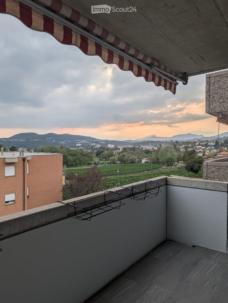 Splendido appartamento a Morbio Inf con vista Panoramica (5)