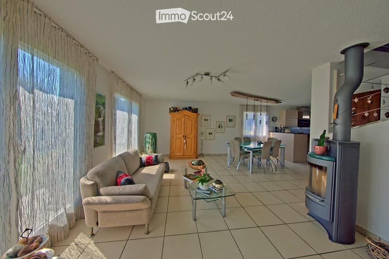 Freistehendes 6,5 Zimmer Einfamilienhaus - Nachmietersuche (3)