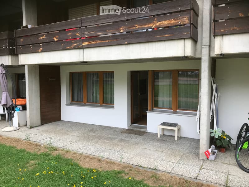 2.5 Zimmer Wohnung in Täsch zu Vermieten mit Hallenbad (1)