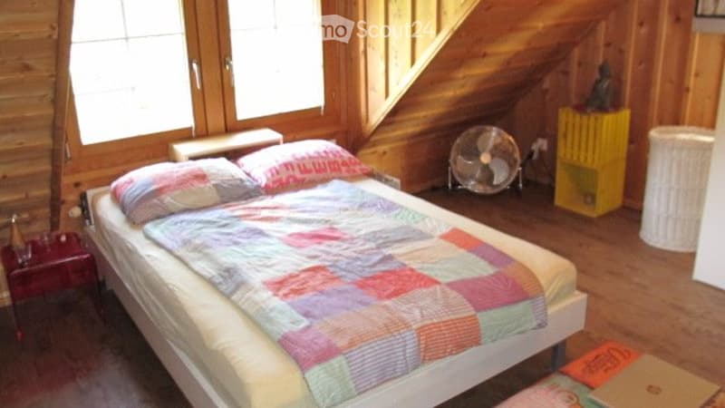 Ruhige eigene Etage (2möb.Zimmer) (4)