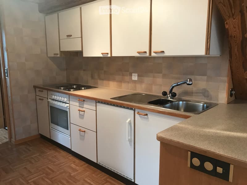Gepflegte 2 Zimmer-Dachwohnung (3)