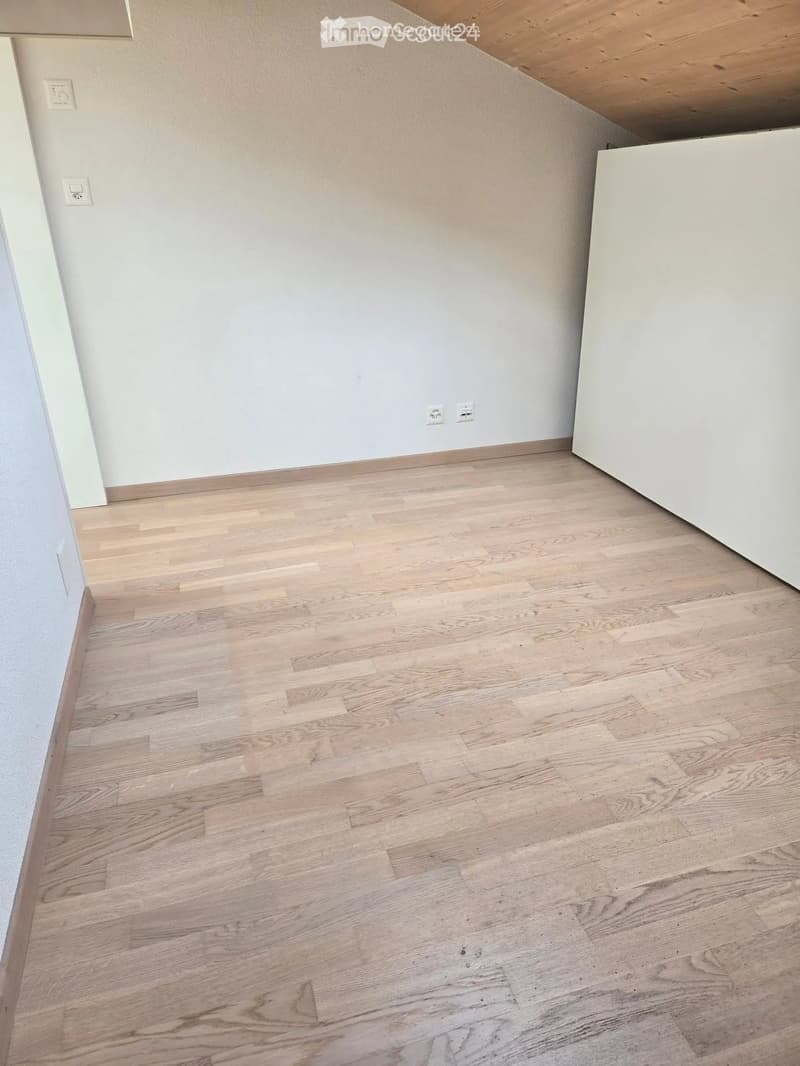 Maison 4.5 pièces 120 m² calme avec balcon Saillon (5)