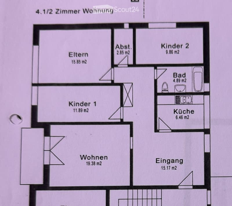 Schöne 4.5 Zimmerwohnung zu Vermieten im Hochpartere (2)