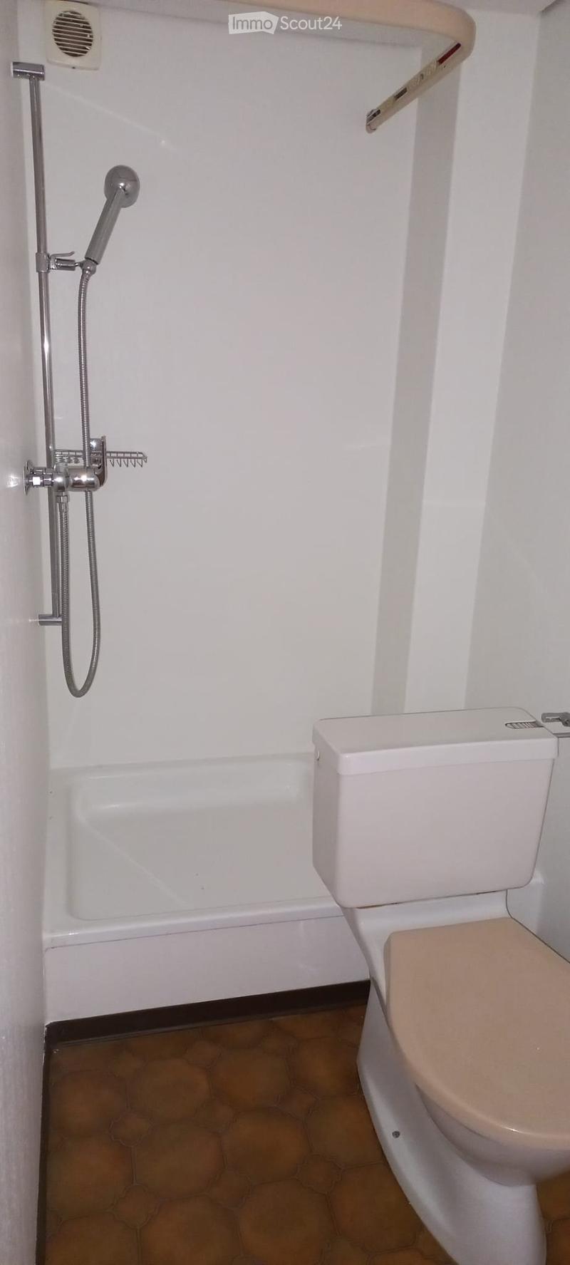 3 Zimmer-Wohnung im EG (4)
