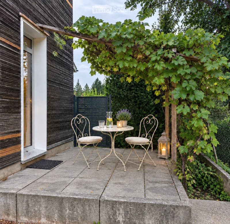 6.5-Zimmer-Doppelhaushälfte mit Garten in Münchenbuchsee (4)