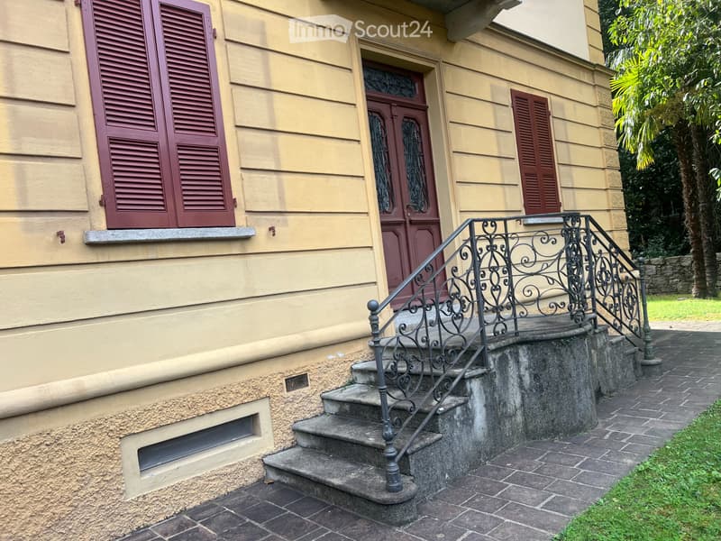 Bellinzona.Ravecchia,4.5 PT con giardino (2)