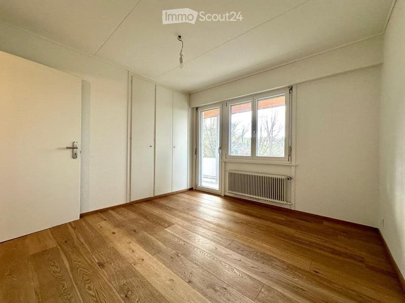 Erdgeschosswohnung 5.5 Zimmer idyllisch und naturnah (5)