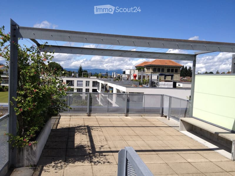 4.5-Zi Wohnung mit eigener Dachterrasse und Balkon (1)
