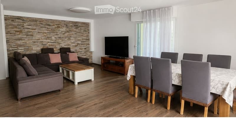 Zu vermieten 160m2 grosse 4.5 Zimmer Whg (2)