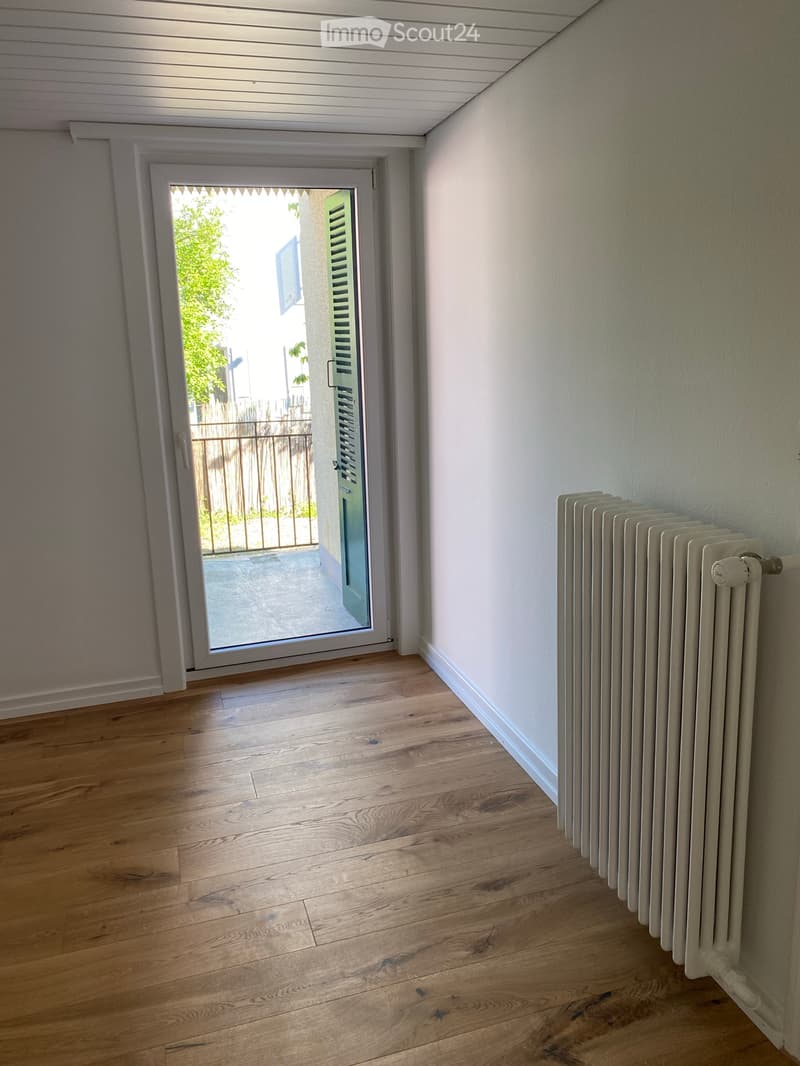 3 1/2 Zimmer Wohnung zu vermieten (4)