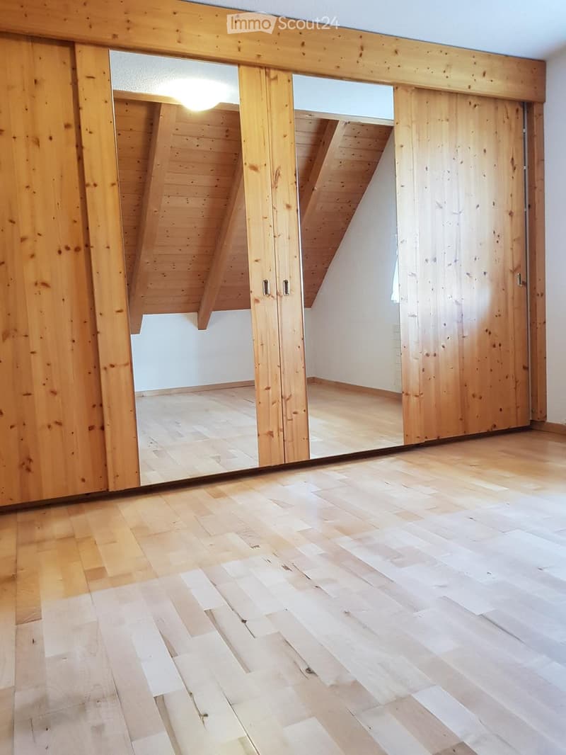 2.5 Zimmer Dachwohnung (4)