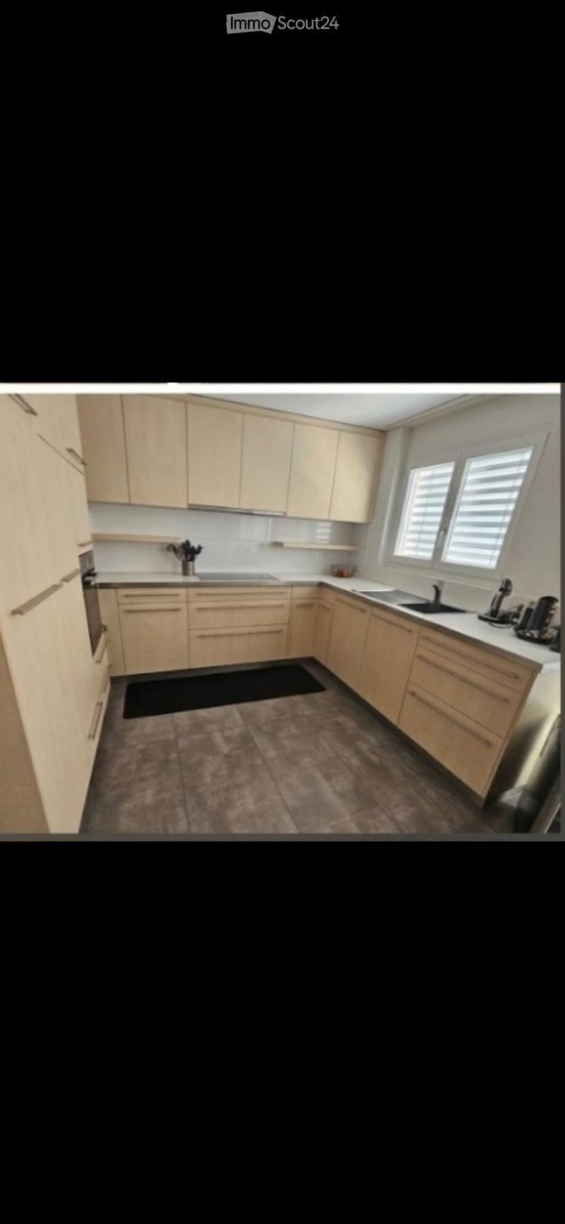 4.5 Zimmer Wohnung mit Wintergarten-Balkon zu vermieten (3)