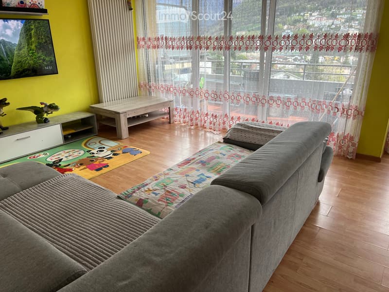 Subentrante 3,5 locali Gentilino (3)