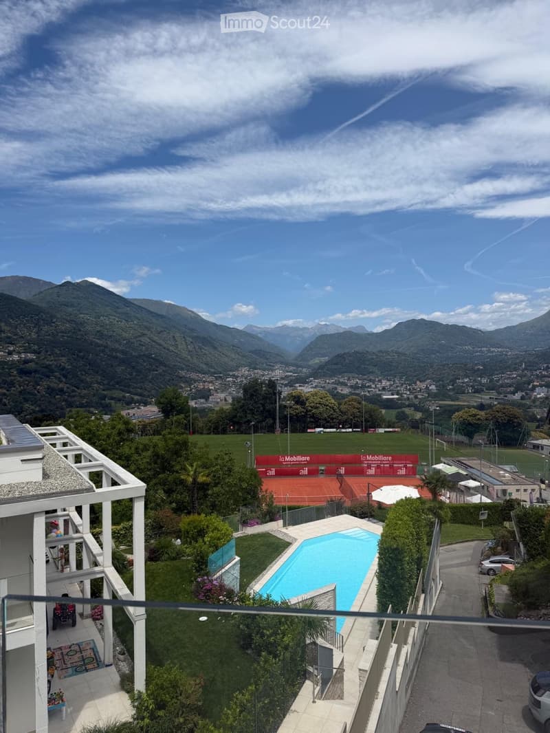 Appartamento 2,5, piscina, posteggio, area verde (13)