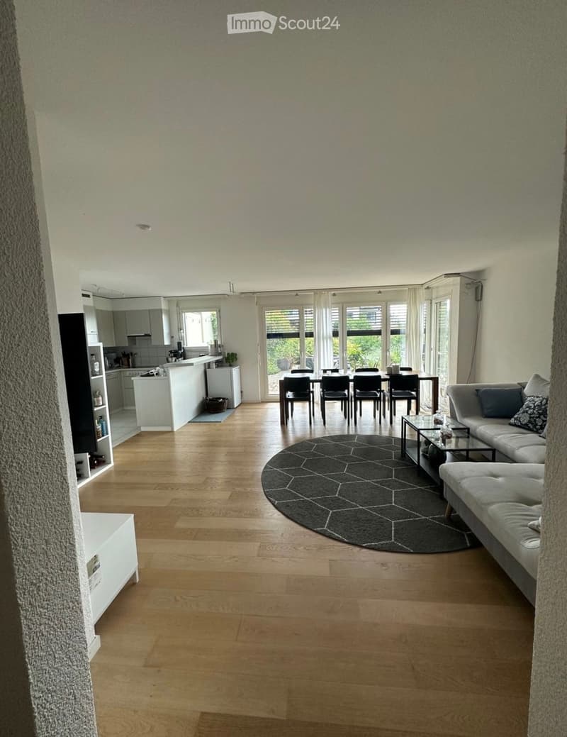 Nachmieter gesucht 3.5-Zimmer-Gartenwohnung (1)