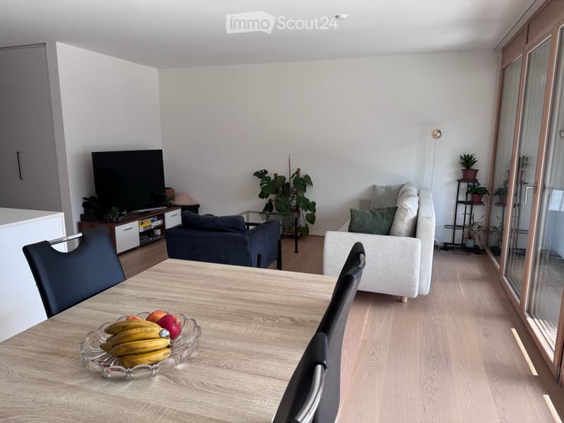 WG-Zimmer mit eigenem Badezimmer in Tomils (2)
