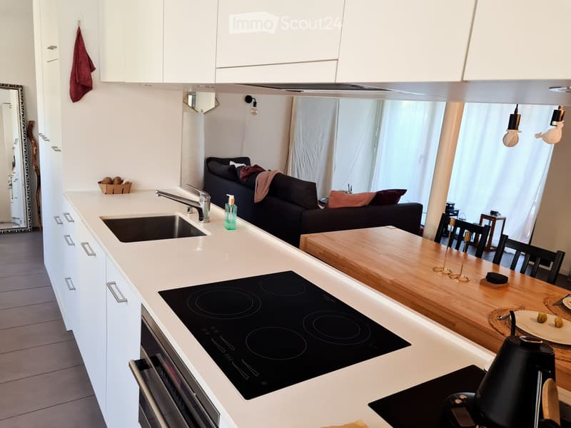 2.5 Zimmer mit Garten an zentraler Lage (4)