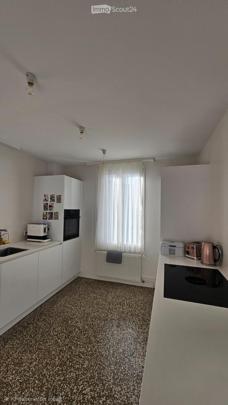 Stilvoll möblierte Wohnung (3)