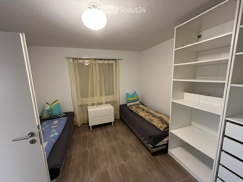 Zu vermieten 1,5-Zimmer-Wohnung in 5737 Menziken 1250.- (3)