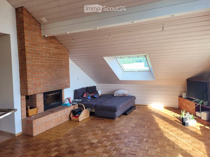 Helle 3.5-Zimmer-Dachwohnung (4)