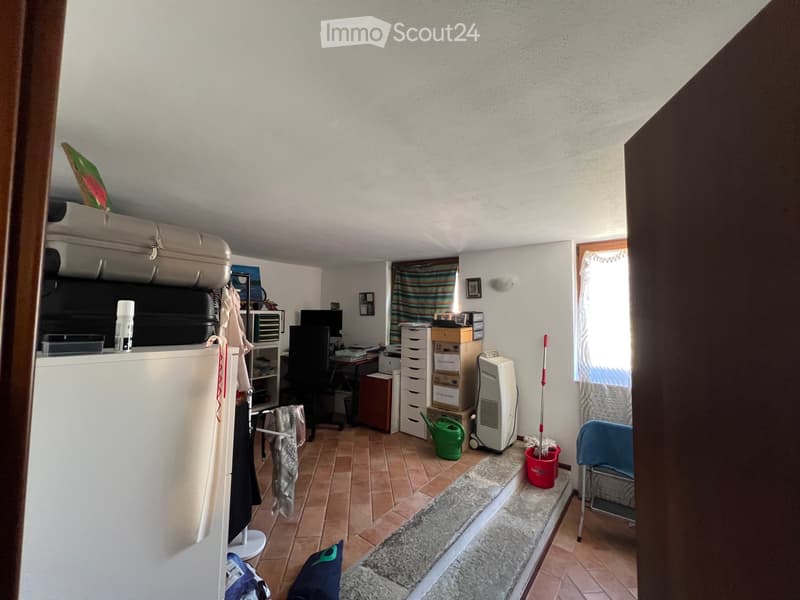 Luminoso appartamento con terrazza panoramica (5)