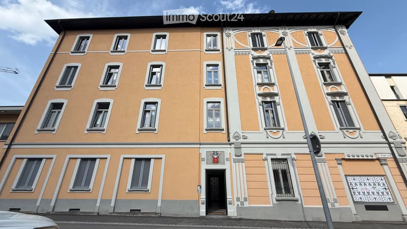 Affittiamo bellissimo 4,5 completamente ristrutturato (2)