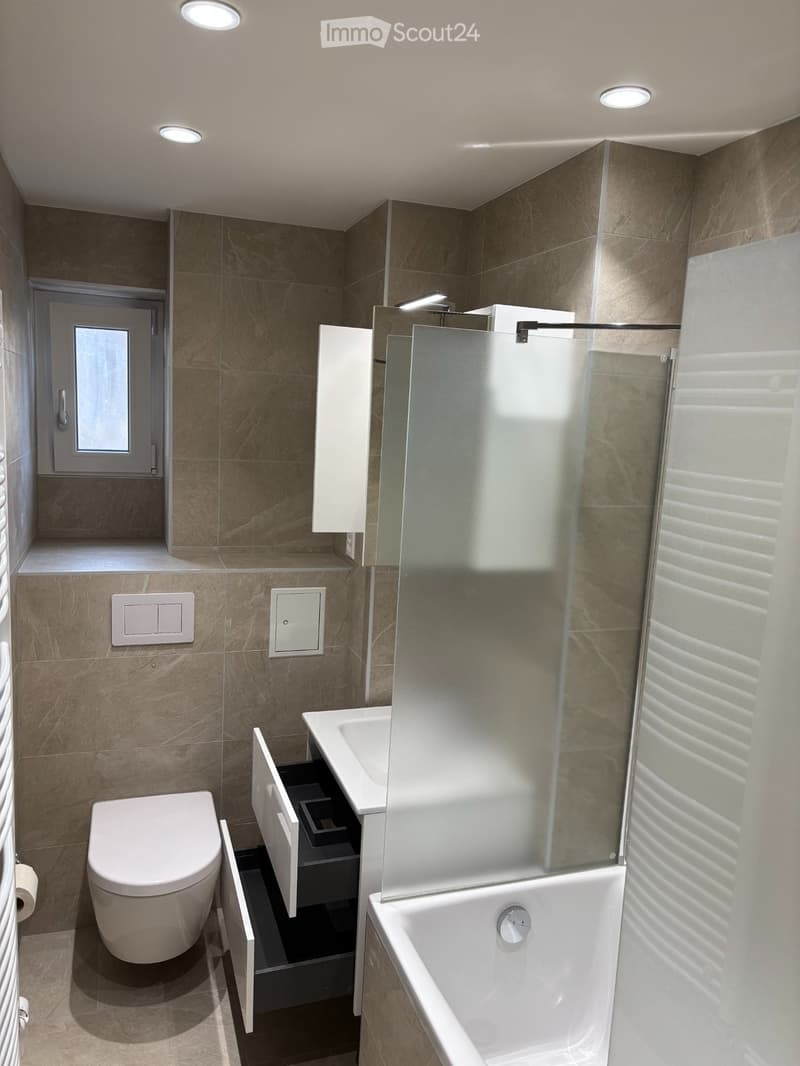 Charmante und helle Wohnung (3 Zimmer) (1)