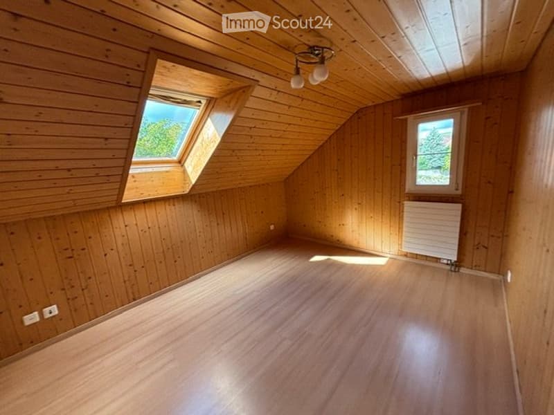 Zu vermieten in Wyssachen sonnige, spezielle Wohnung (3)
