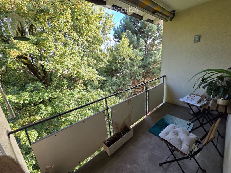 Charmante 2-Zimmer-Wohnung im Herzen von Zürich-Höngg (5)