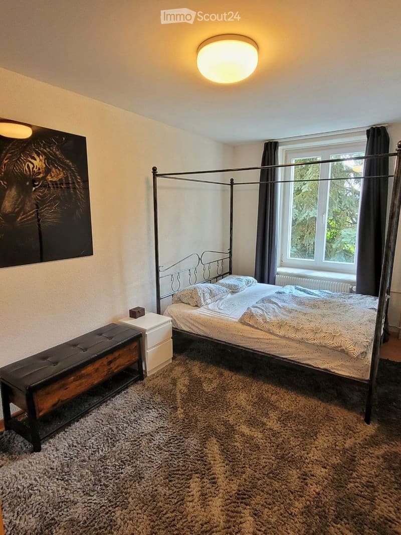Möblierte 3-Zimmer-Wohnung mit Gartenbalkon, Zürich Höngg (4)