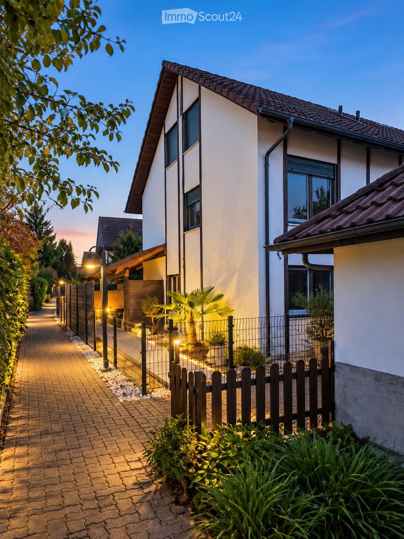 Modernes 5.5 Zimmer Reihenfamilienhaus (1)