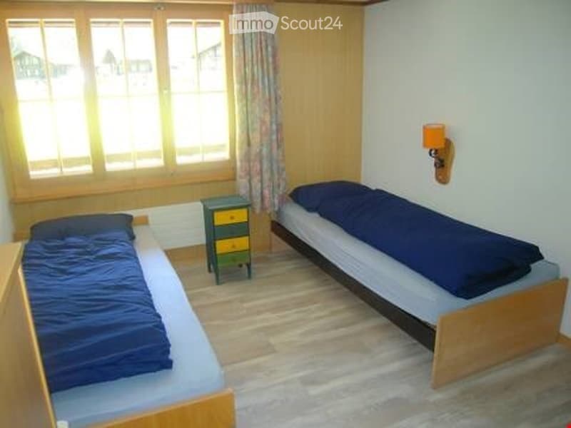 möblierte 3-Zimmerwohnung mit Blick auf den Simmenfall (5)