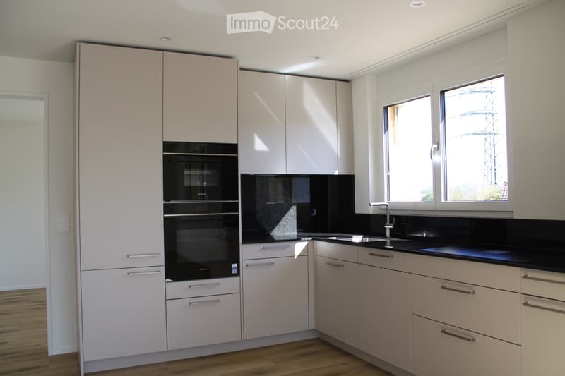 Erstbezug/Neubau: Moderne 4.5-Zimmer-Wohnung (2)