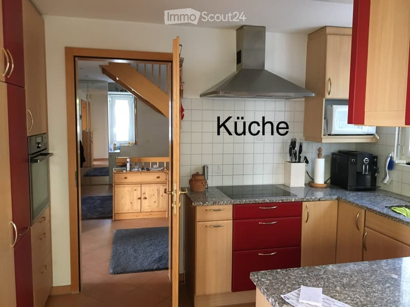 Geräumiges 6-Zimmer EFH. !!!Ohne Makleranfragen!!! (2)