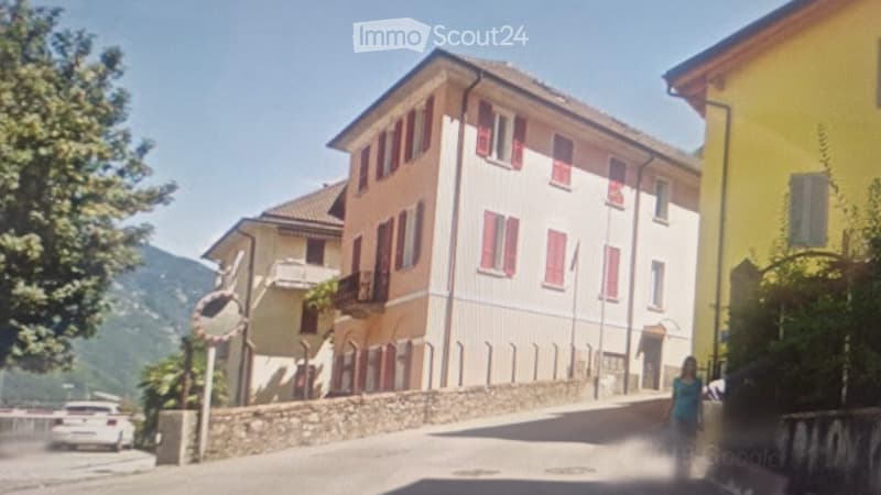 Affittasi appartamento Mansarda (1)