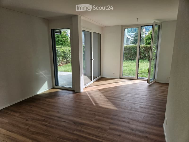 Moderne Neubauwohnung (Erstbezug) mit grossem Garten (2)