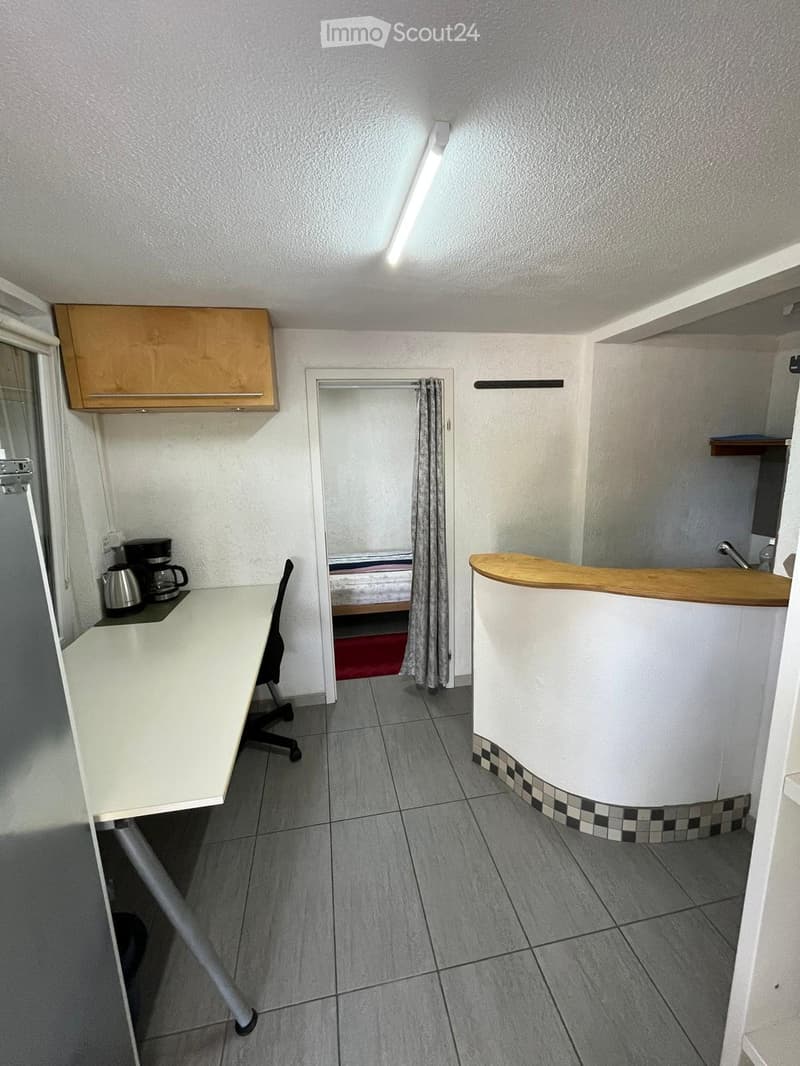 KLEINES STUDIO IN 4553 SUBINGEN  ZU VERMIETEN 750.- (3)