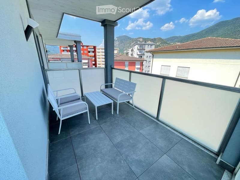 2.5 LOCALI IN AFFITTO A MENDRISIO ZONA CENTRALE (10)