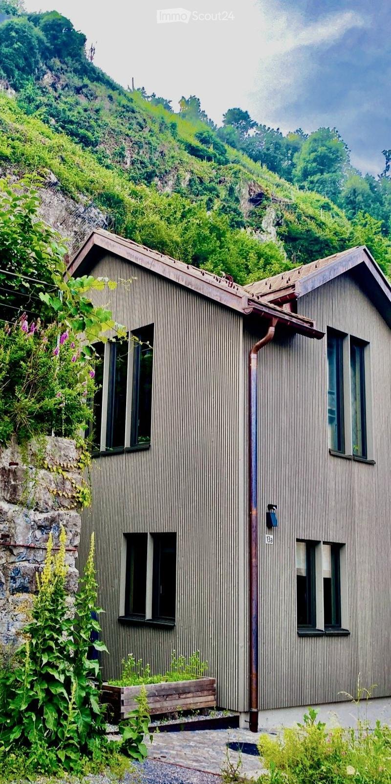 Einzigartige 2.5-Zi-Wohnung mit Ferienfeeling (5)