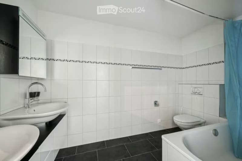 Neuwertige 4.5-Zimmerwohnung im 2. OG, 5705 Hallwil (4)
