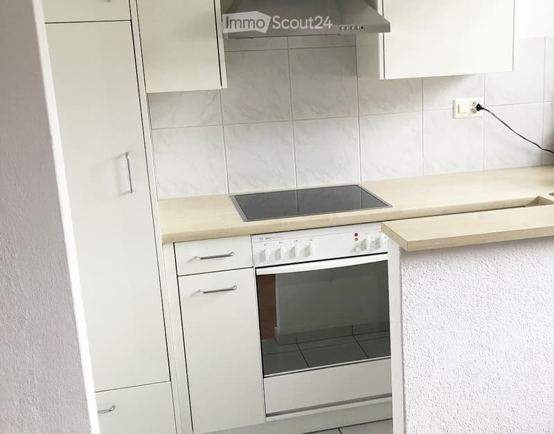 Schöne und preisgünstige 3.5-Zimmer-Wohnung in Schaffhausen (2)