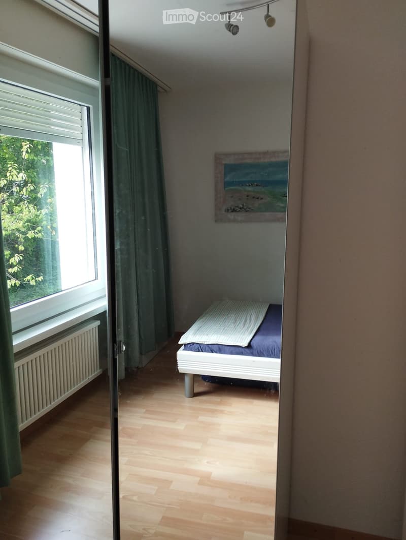 Zimmer zu vermieten in Uetikon am See (ZH) (1)