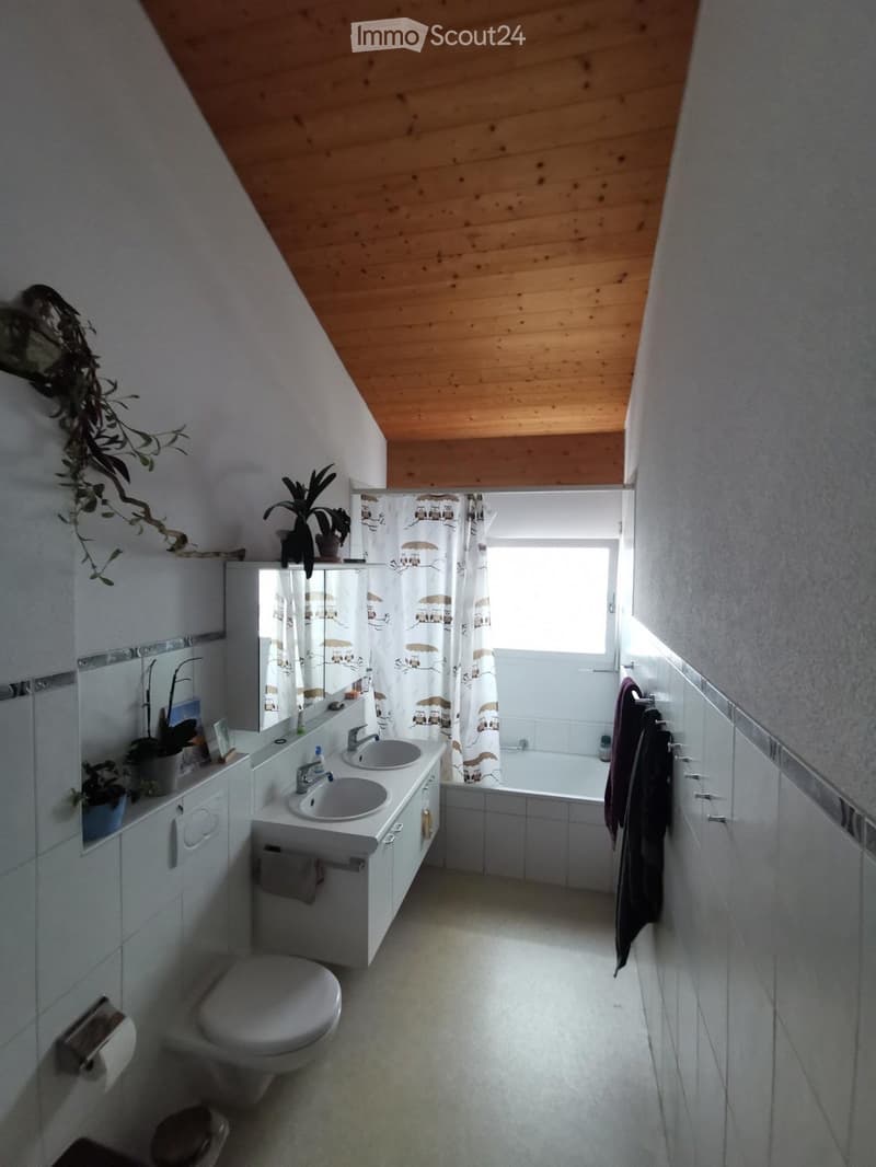 Gemütliches WG-Zimmer in einem gepflegten Haus in Rubigen (3)