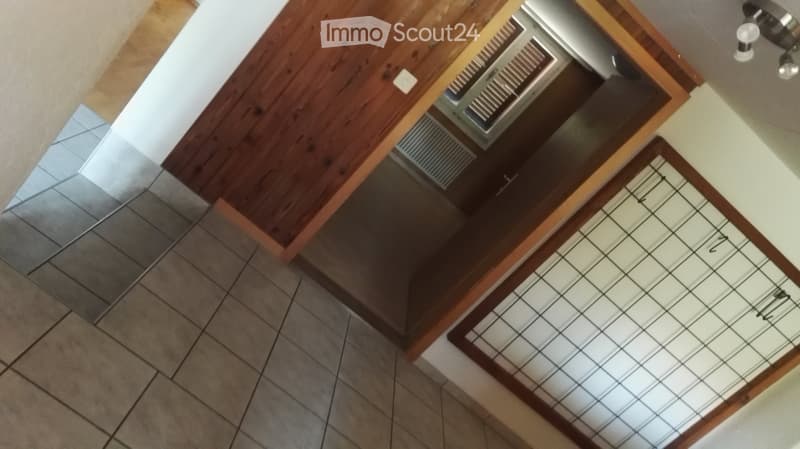 Sie suchen eine aussergewöhnliche Parterrewohnung (1)