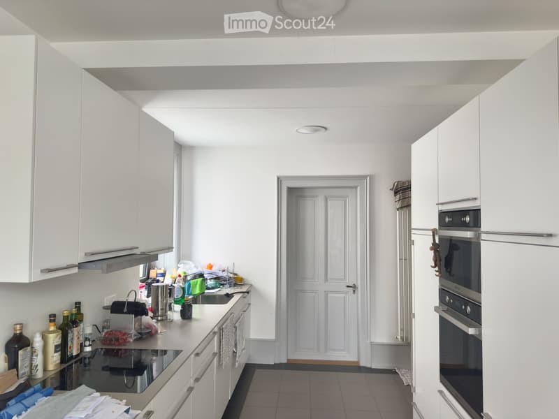 2.5 Zimmer Altbau Biel Zentrum/Appartement 2,5 pièces rénové (3)