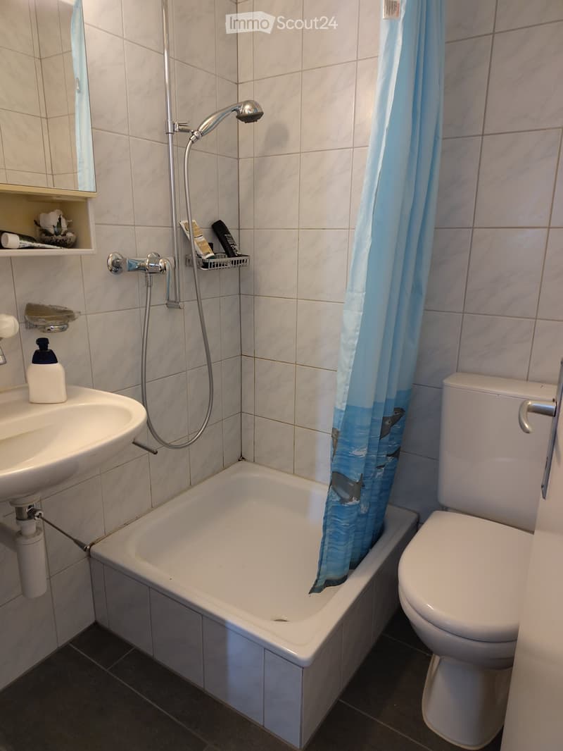 Ruhige Wohnung mit Top-Aussicht in Münchenbuchsee (5)