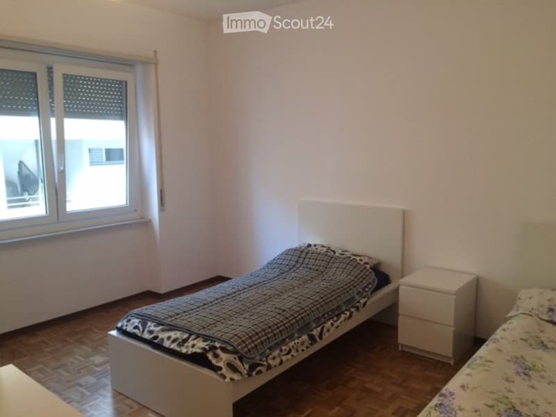 Cerco Subentrante - 3.5 locali Chiasso centro con balcone (3)