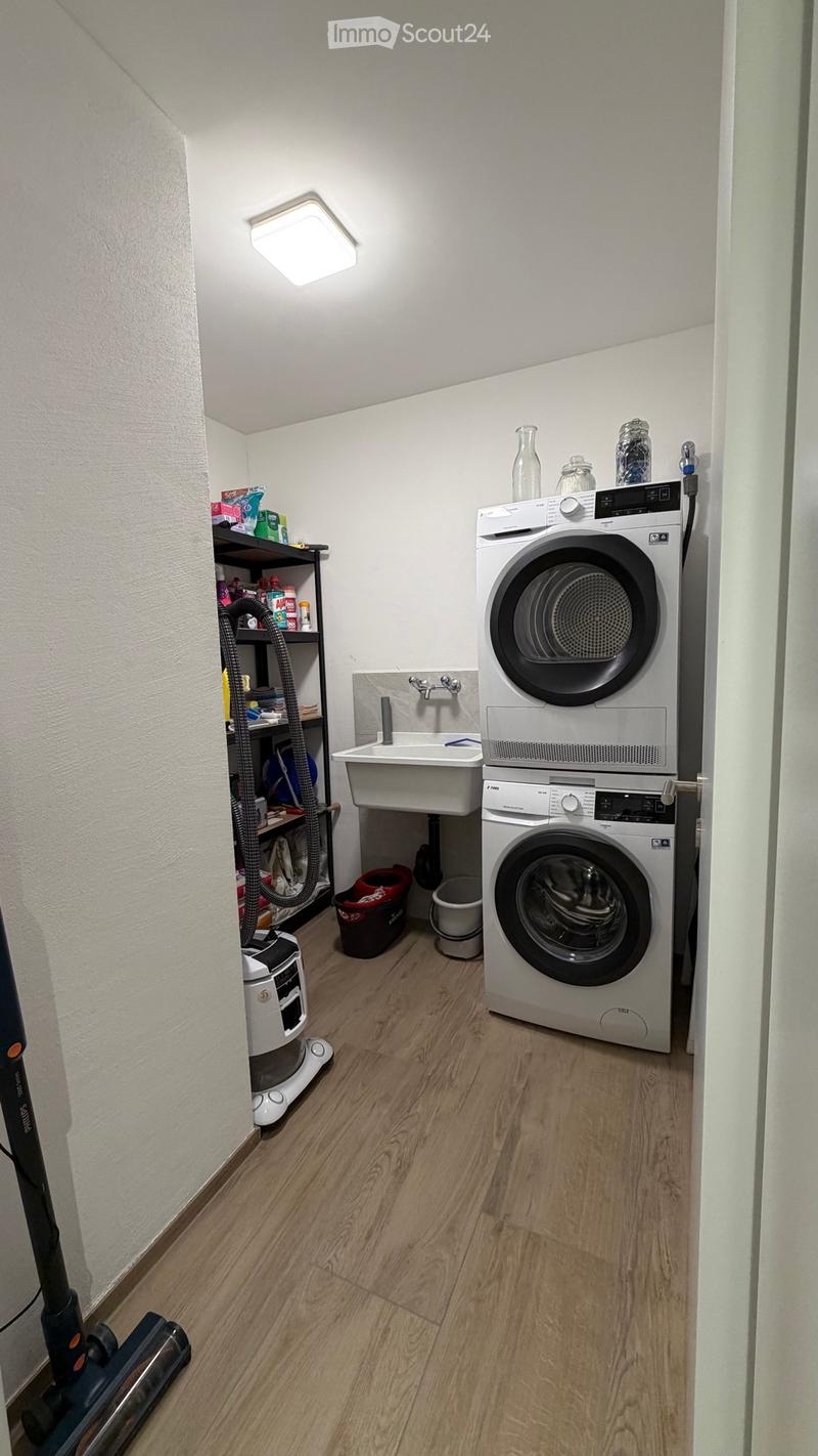 Helle, moderne 3.5-Zimmer-Traumwohnung (5)